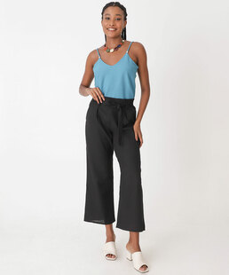 Calça Feminina Reta Clochard Bolsos Marisa